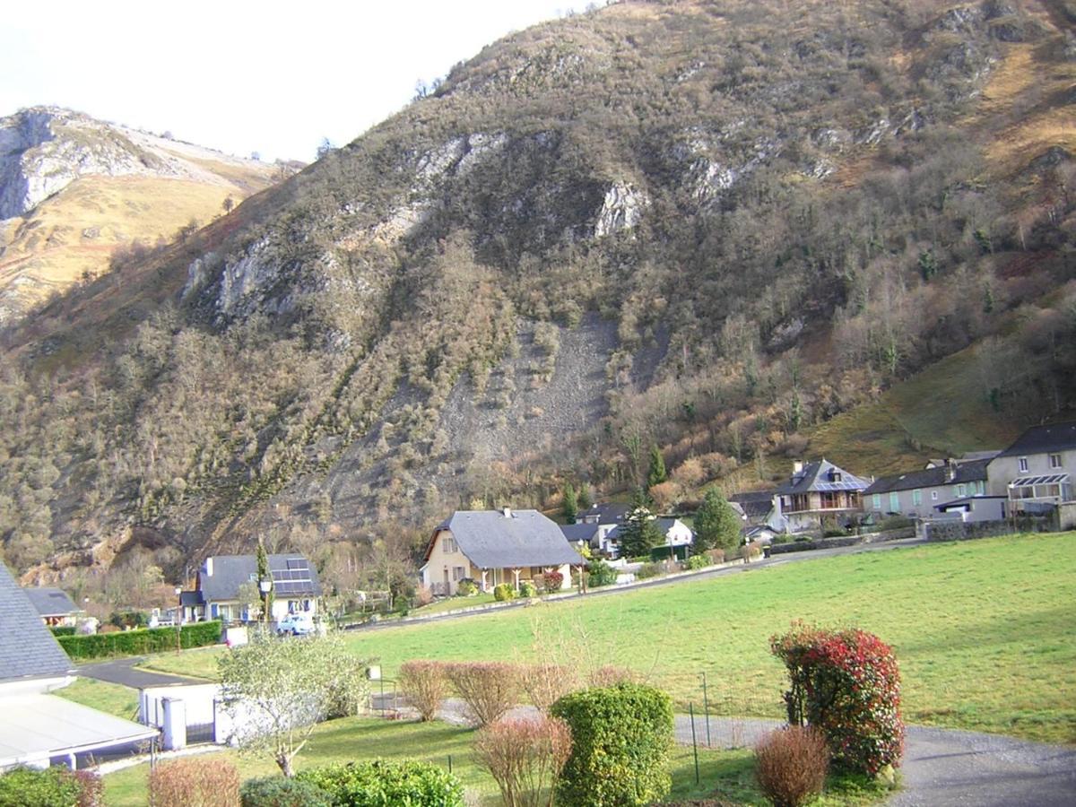 Lo Saunei Laruns Luaran gambar