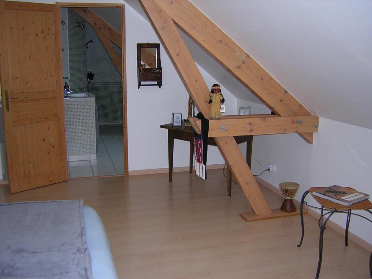 Lo Saunei Laruns Luaran gambar